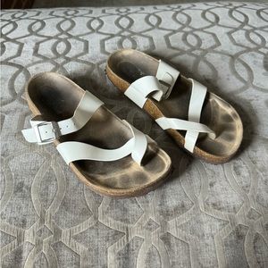 WOMENS BUNDLE SZ 7